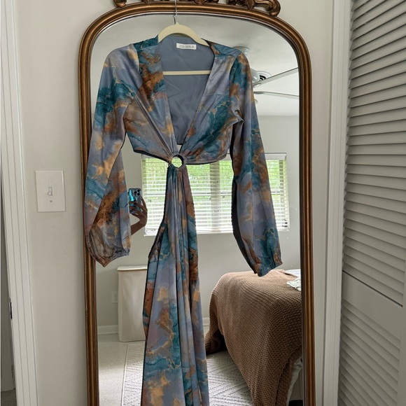 12TH Tribe cutout dress wore ONCE - Picture 3 of 4